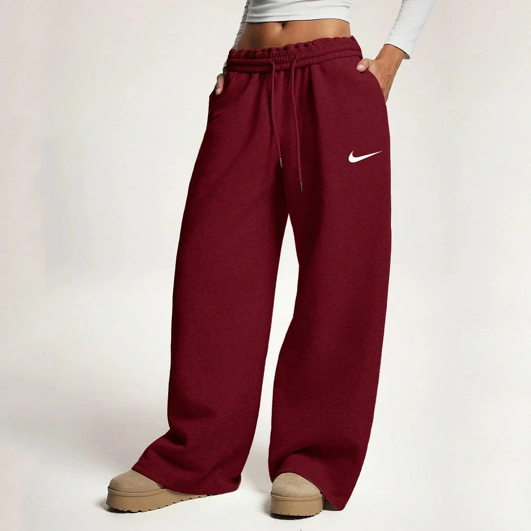 NK™ - Essential High-Waist Lounge Pants